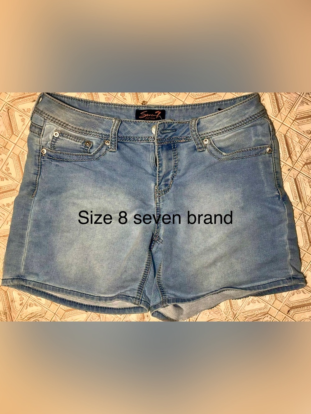 All shorts and skirts 3 for 20!
Seven7 Light Blue Denim Shorts